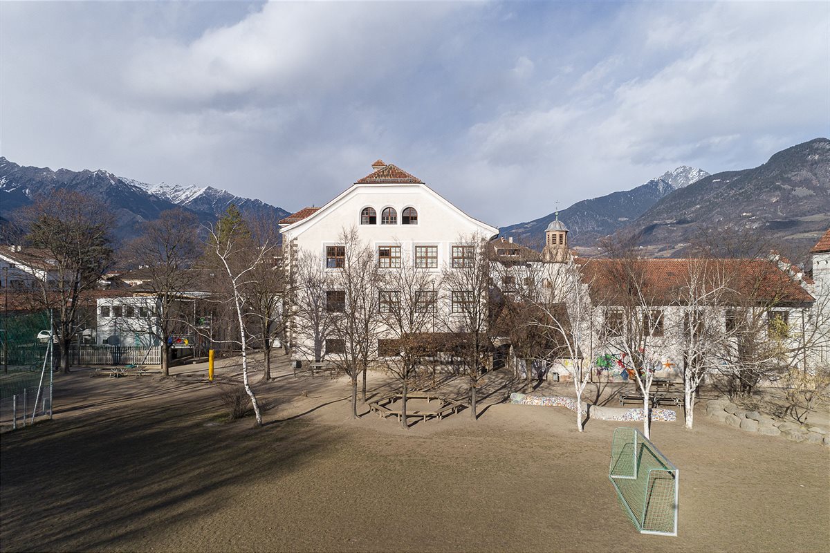 Knabenschule Lana II