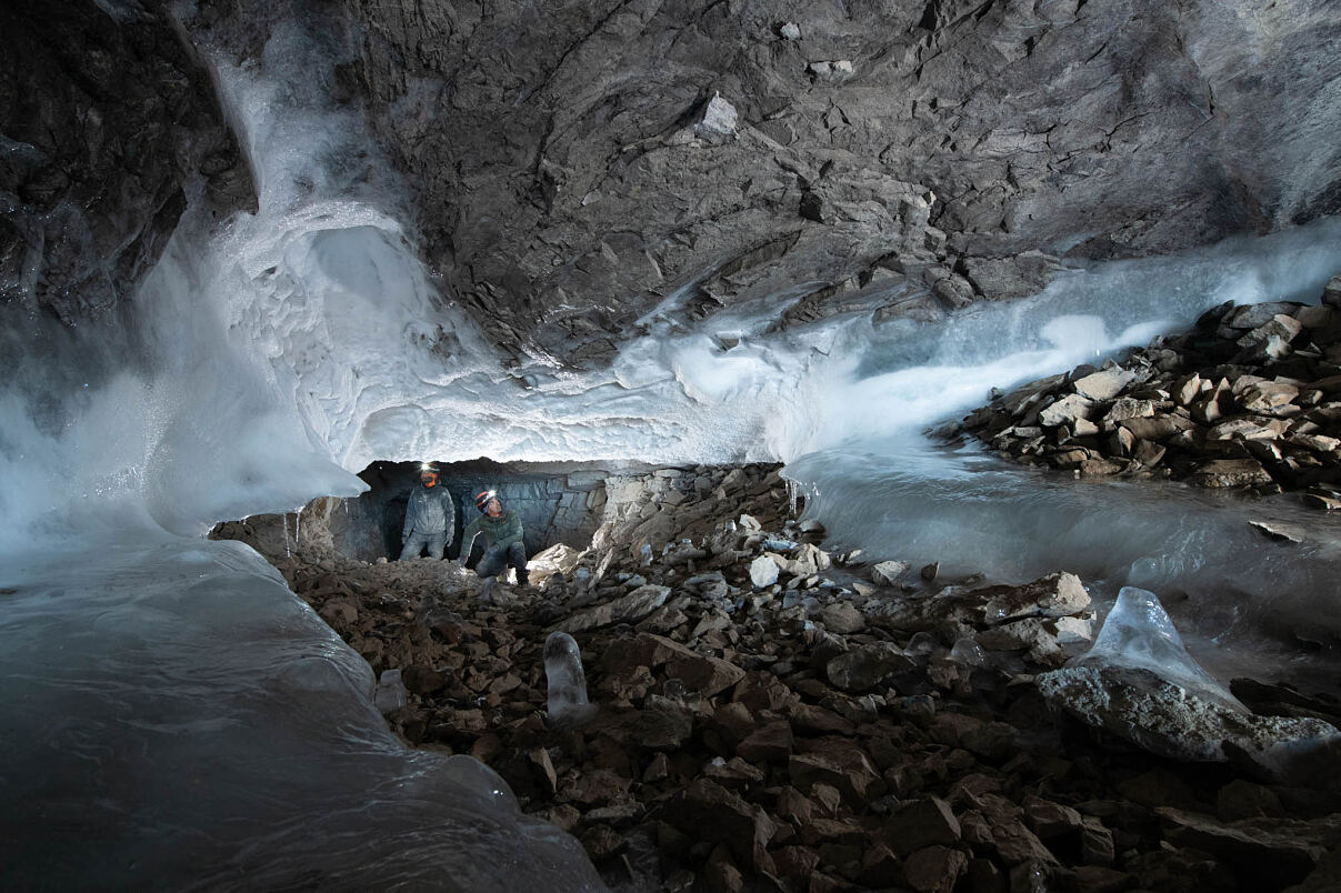 Höhle im Norden Grönlands
